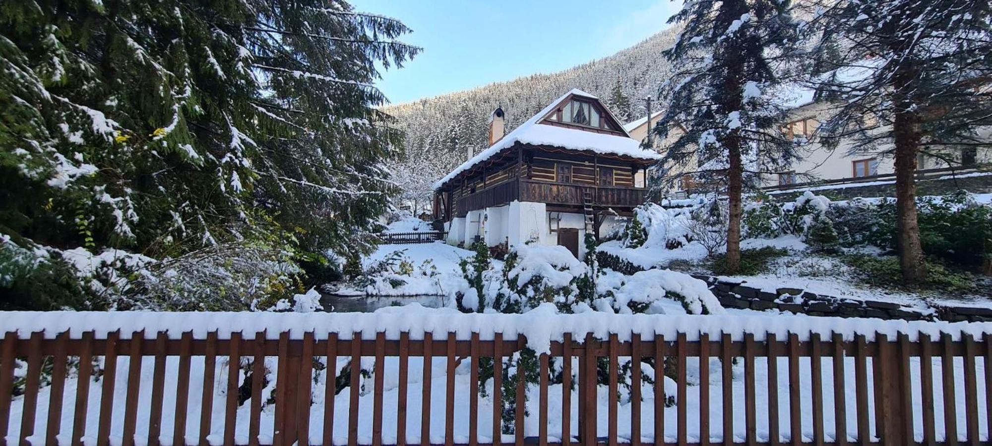 Atelier Eliska Staré Hory Exterior foto